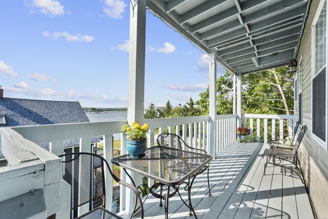728 Quinnipiac Ave, New Haven, CT 06513 - view of wooden deck