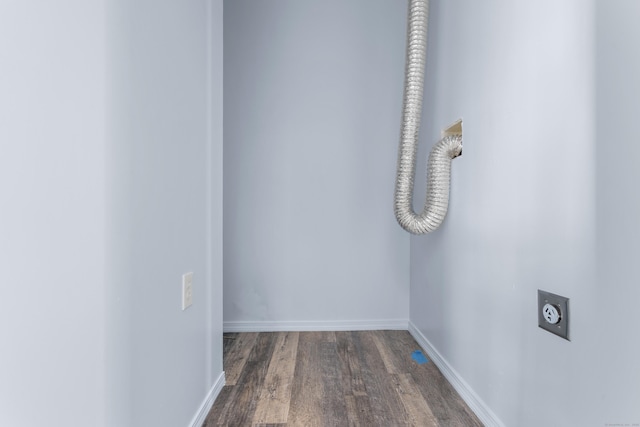 728 Quinnipiac Ave, New Haven, CT 06513 - empty room with wood finished floors and baseboards