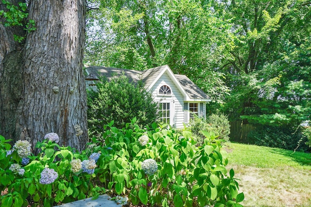 208 Thornbush Rd, Wethersfield, CT 06109 - photo 16
