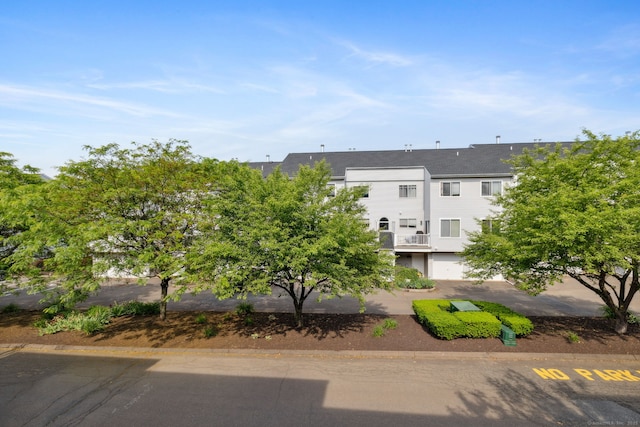 66 Staffordshire Commons Dr Unit 66, Wallingford, CT 06492 - view of building exterior