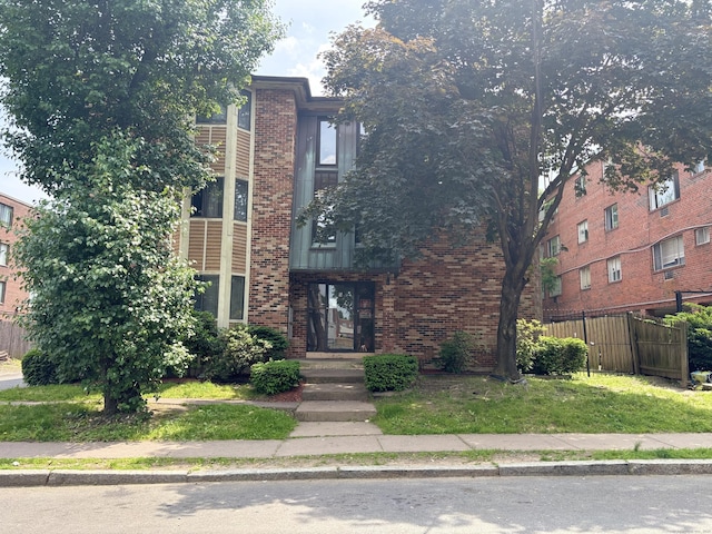 5 Fales St Apt 101, Hartford, CT 06105 - view of front of property featuring brick siding