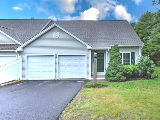 123 Meadow Brook Rd Unit 123, Oxford, CT 06478 - view of front facade with a garage, driveway, roof with shingles, and a front lawn
