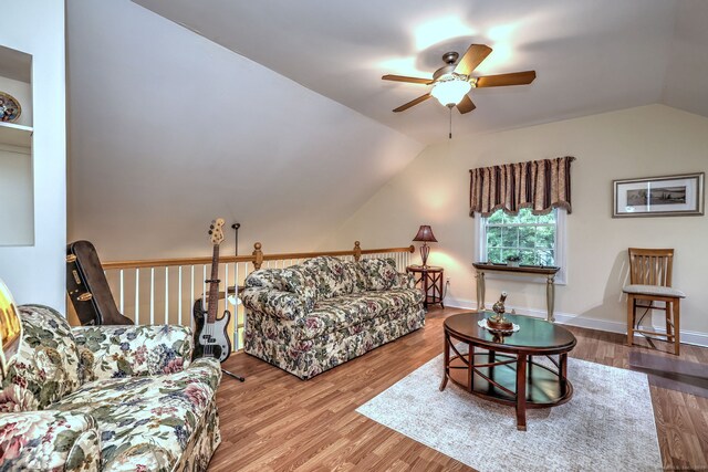 123 Meadow Brook Rd Unit 123, Oxford, CT 06478 - living area with ceiling fan, vaulted ceiling, and wood finished floors