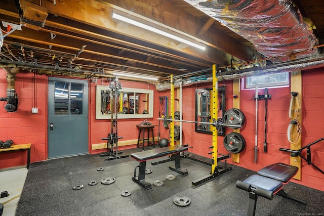 185 Lovers Ln, Fairfield, CT 06824 - workout area featuring concrete block wall