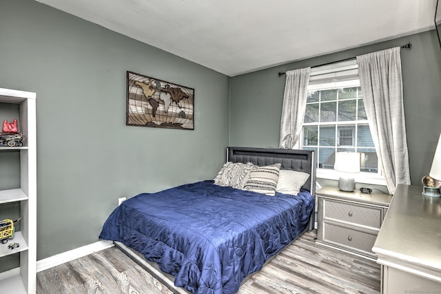 39 Jackson Dr Unit 39, Milford, CT 06460 - bedroom with wood finished floors and baseboards
