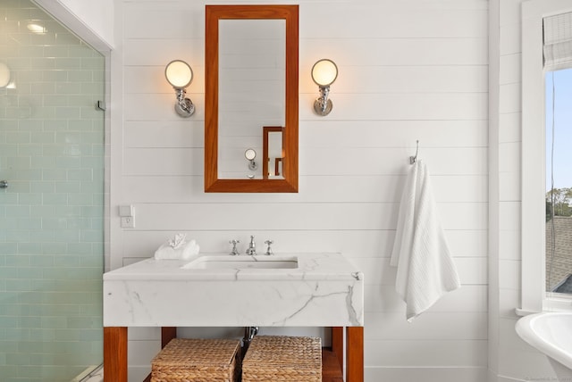 685 Fairfield Beach Rd Unit 685, Fairfield, CT 06824 - full bathroom featuring a sink and tiled shower