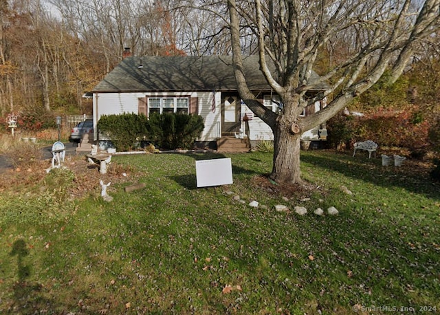 22 Matthew Rd, East Hartford, CT 06108 - view of green lawn