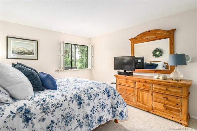 192 Heritage Vlg Unit A, Southbury, CT 06488 - bedroom featuring light colored carpet