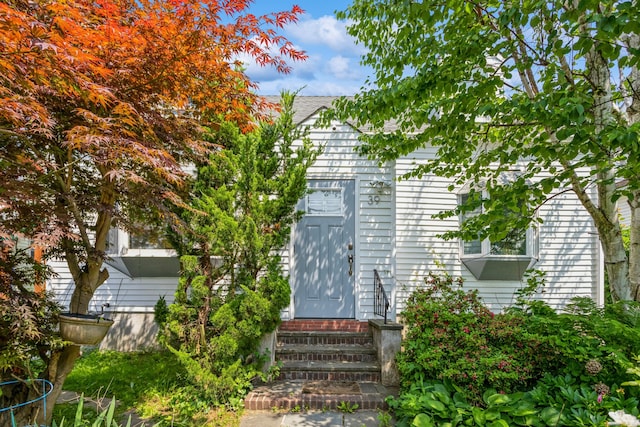 39 Depinedo Ave, Stamford, CT 06902 - photo 1