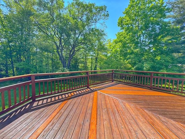 17 Currituck Rd, Newtown, CT 06470 - view of wooden terrace