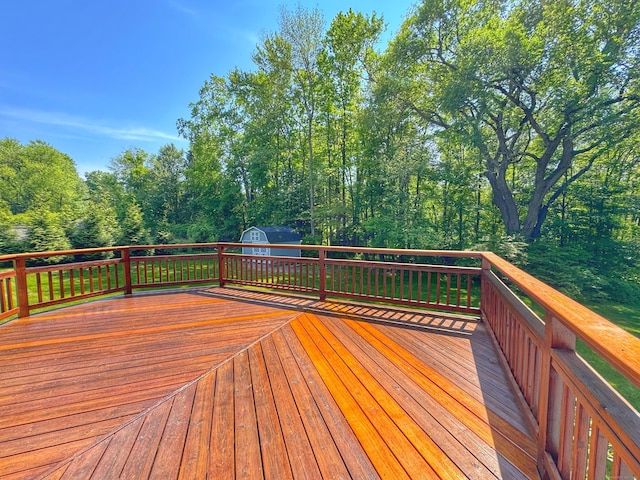 17 Currituck Rd, Newtown, CT 06470 - view of deck