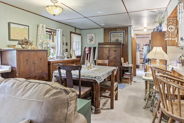 28 Oak Dr, Woodstock, CT 06282 - dining area with carpet floors