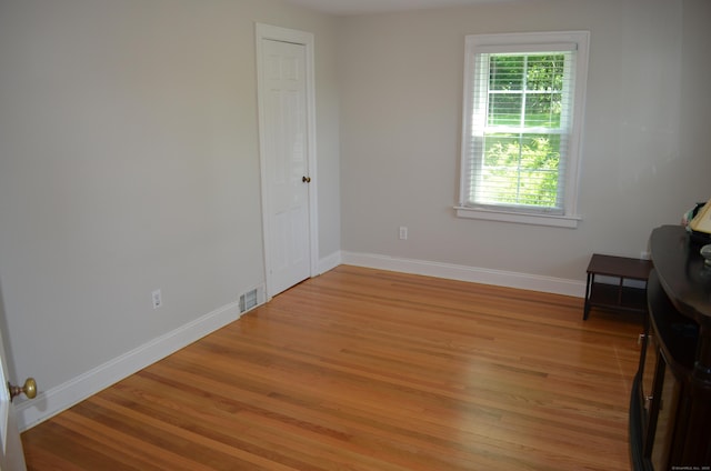 55 Cloudland Rd, North Haven, CT 06473 - empty room featuring light wood-style flooring