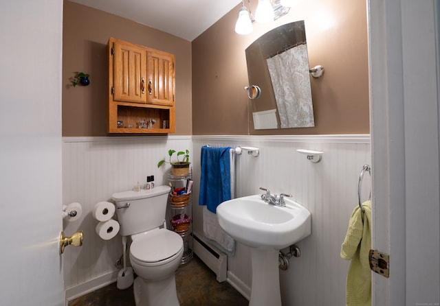 791 Ives Row, Cheshire, CT 06410 - full bath featuring a wainscoted wall, a baseboard radiator, toilet, and a sink