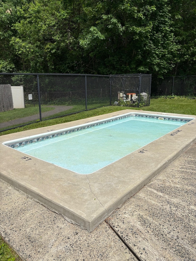 42 Salem Walk Unit 42, Milford, CT 06460 - view of swimming pool