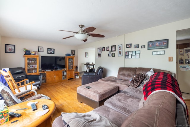 39 Mechanic St, Bristol, CT 06010 - living area with ceiling fan and wood finished floors