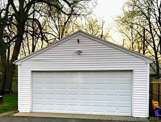 92 Curtiss St, Naugatuck, CT 06770 - view of detached garage
