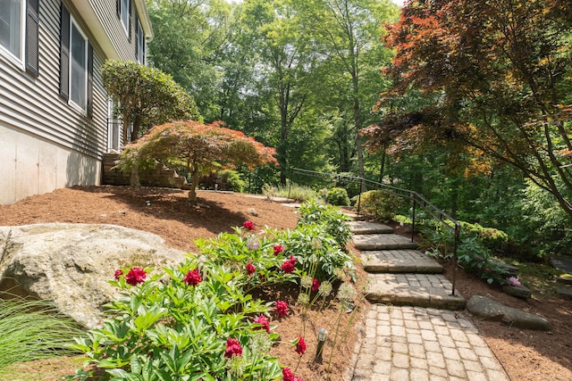 35 Whitethorn Dr, Guilford, CT 06437 - view of yard