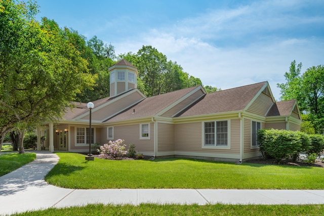 75 Brittania Rd Unit 75, Danbury, CT 06811 - view of front facade featuring a front lawn and a shingled roof