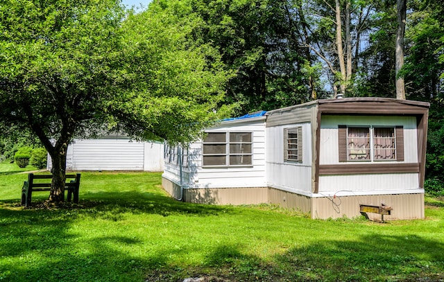 126 Christain Hill Rd, Dover, NY 12522 - view of side of property featuring a yard