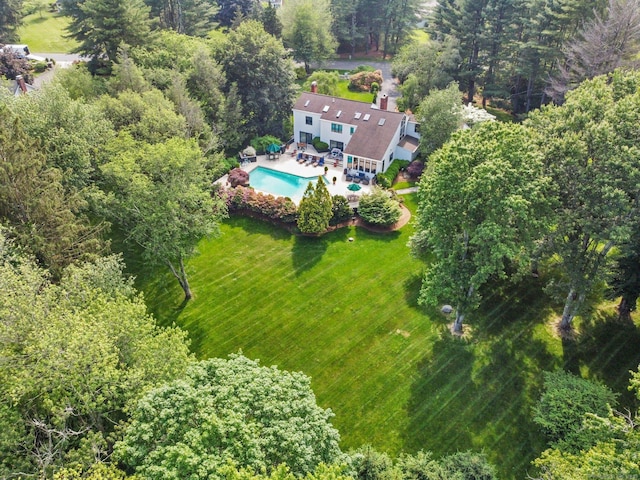 8 Hedgerow Cmn, Weston, CT 06883 - view from above of property with a pool area