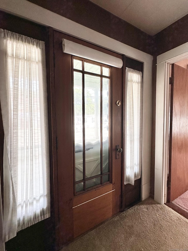 189 N Main St, Griswold, CT 06351 - entryway with carpet