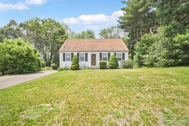 84 Wellman Rd, Manchester, CT 06040 - view of front facade featuring a front lawn
