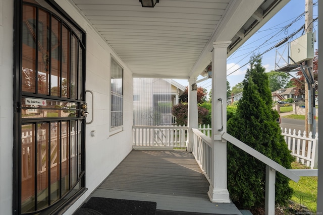 17 Radcliffe Ave, Waterbury, CT 06705 - photo 3