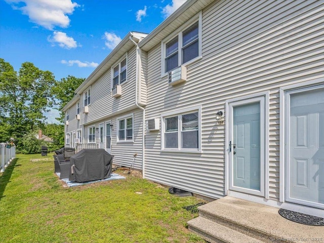 1081 New Haven Rd Apt 12F, Naugatuck, CT 06770 - view of back of property