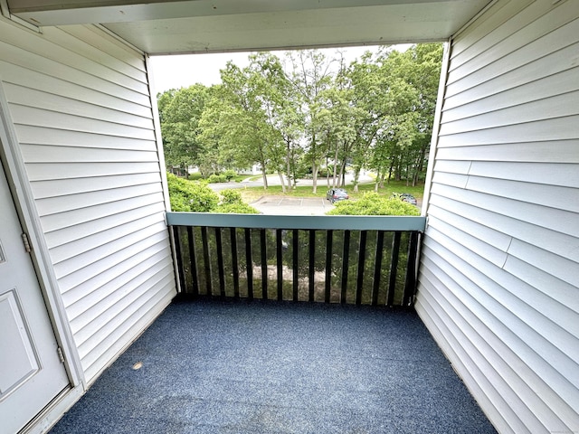 1 Concorde Way Unit B3, Windsor Locks, CT 06096 - view of covered porch