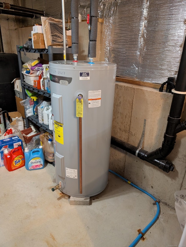 190 Sunnydale Ave, Bristol, CT 06010 - utilities featuring water heater