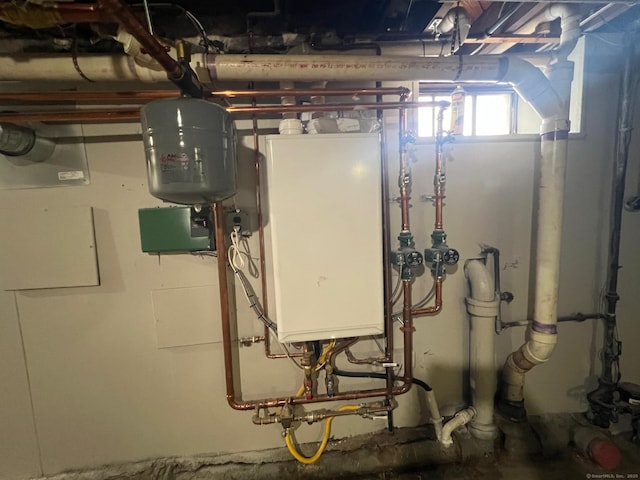 28 Highland Ave, Naugatuck, CT 06770 - utilities featuring water heater