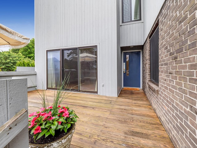 3 Orange Ln Unit 3, Ridgefield, CT 06877 - view of wooden terrace