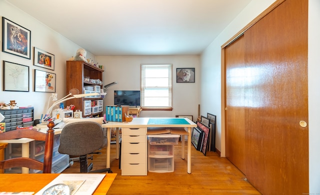 895 W Woods Rd, Hamden, CT 06518 - office space featuring light wood-style floors