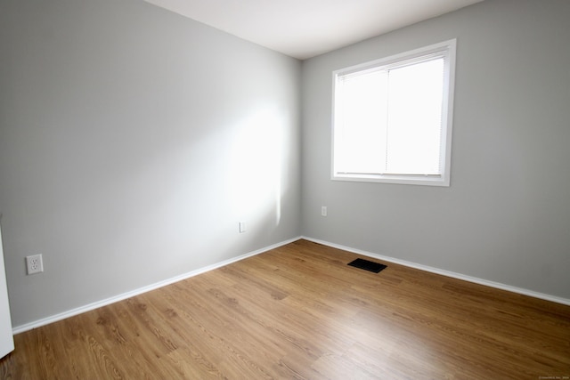 63 Niles Hill Rd Unit A4, New London, CT 06320 - unfurnished room featuring light wood finished floors and baseboards