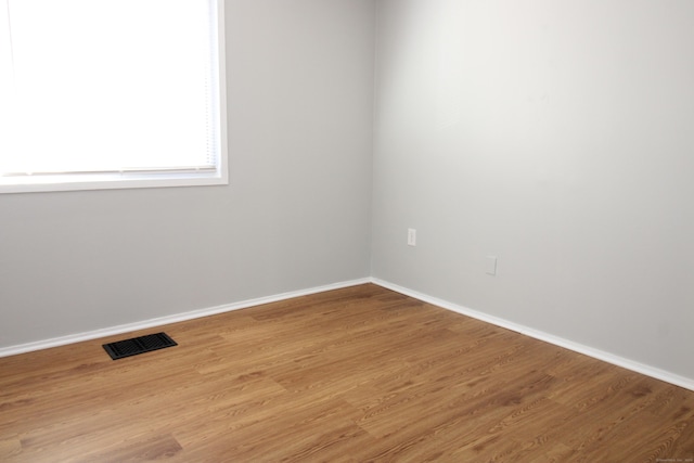 63 Niles Hill Rd Unit A4, New London, CT 06320 - unfurnished room with baseboards and light wood-type flooring