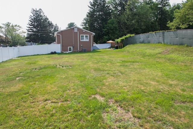 7 Pleasant St, Wolcott, CT 06716 - view of fenced backyard