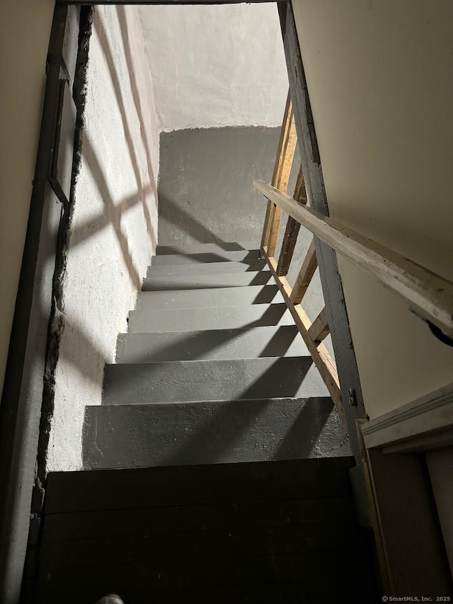 201 Center St, West Haven, CT 06516 - view of stairway
