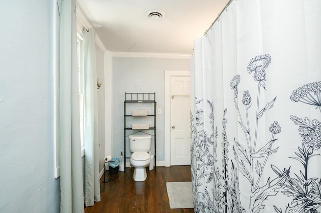189 Broadway, Norwich, CT 06360 - bathroom with wood finished floors, ornamental molding, and a shower with curtain