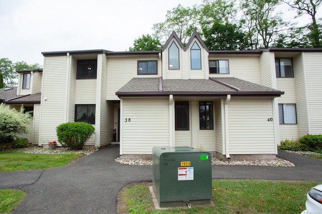 38 Simsbury Lndg Unit 38, Simsbury, CT 06070 - multi unit property with roof with shingles