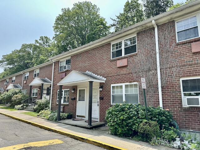 24 Woodward Ave Apt 19, New Haven, CT 06512 - multi unit property featuring brick siding
