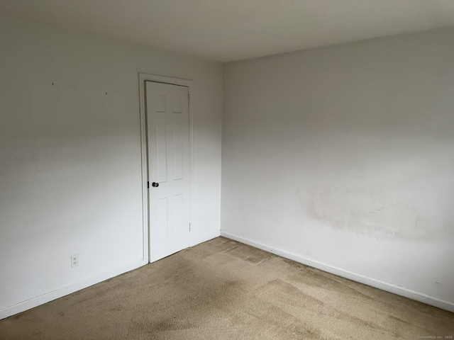 52 Robin Rd Apt B1, West Hartford, CT 06119 - spare room featuring carpet and baseboards