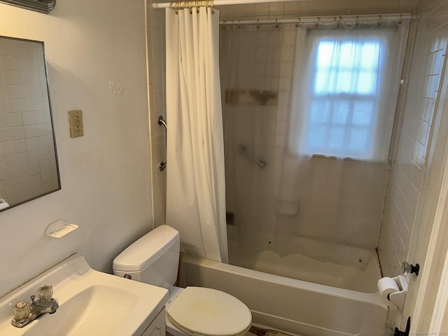 52 Robin Rd Apt B1, West Hartford, CT 06119 - bathroom featuring toilet, shower / bath combo, and vanity