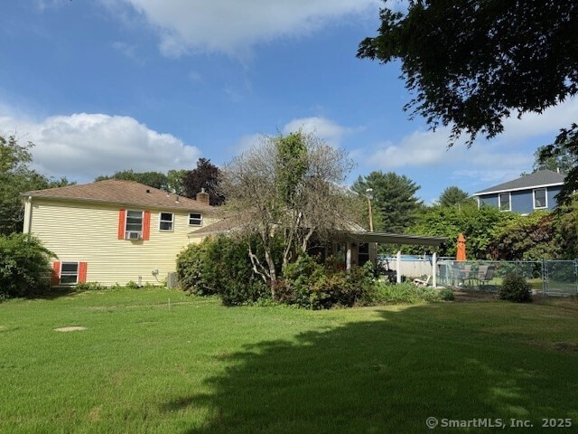 847 Glenbrook Rd, Orange, CT 06477 - view of yard
