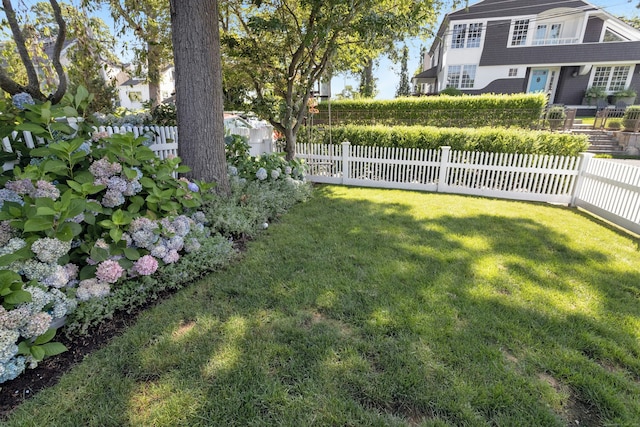 47 Pine Point Rd, Norwalk, CT 06853 - view of fenced yard