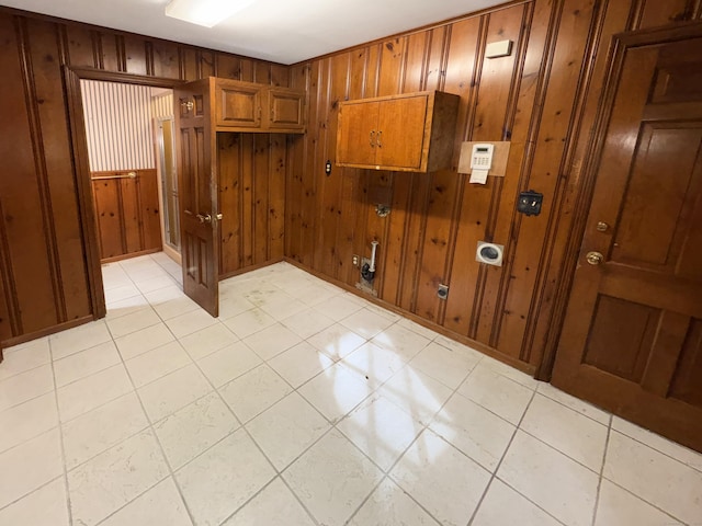 206 Peddlers Rd, Guilford, CT 06437 - foyer entrance featuring wooden walls