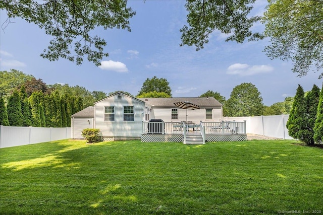 60 Davenport Rd, West Hartford, CT 06110 - rear view of house with a deck, a fenced backyard, and roof with shingles