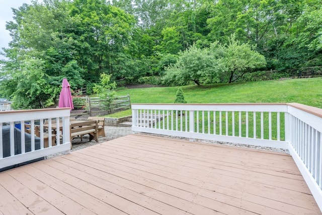 28 Hope Hill Rd, Wallingford, CT 06492 - wooden deck with a lawn