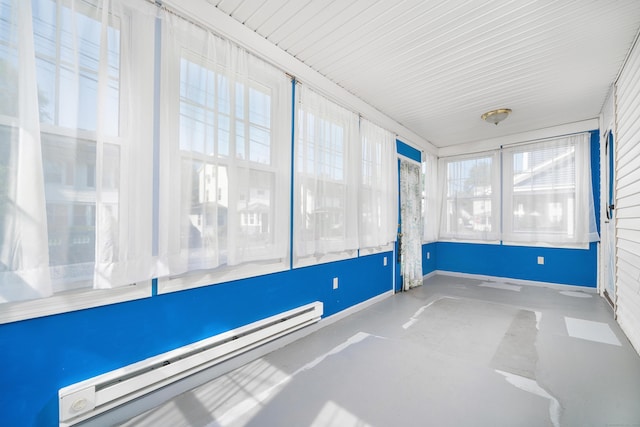 43 Quentin St, Hamden, CT 06517 - unfurnished sunroom featuring a baseboard radiator