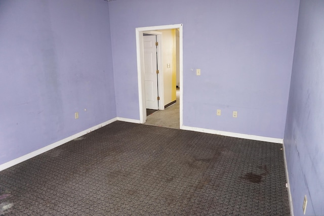 71 Martin St, Hartford, CT 06120 - unfurnished room featuring carpet and baseboards